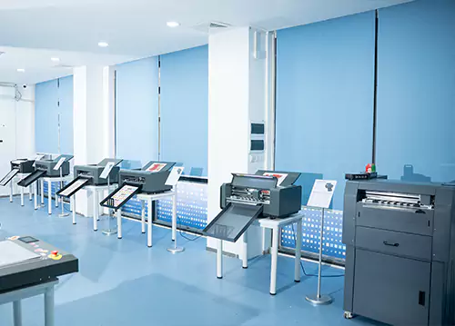 Define the global benchmark for cutting equipment quality
